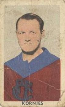 1949 Kornies Victorian Footballers #4 Victor Chanter Front